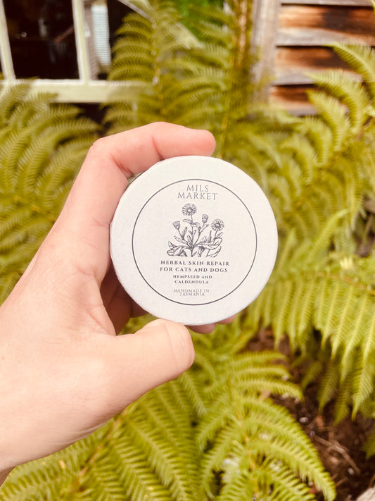 Organic Pet Balm - Herbal Care for Cats and Dogs